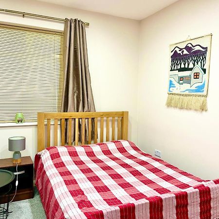 Ar-Rahman, 1 Bed Room And 1 Living Room Apartment Dartford Dış mekan fotoğraf